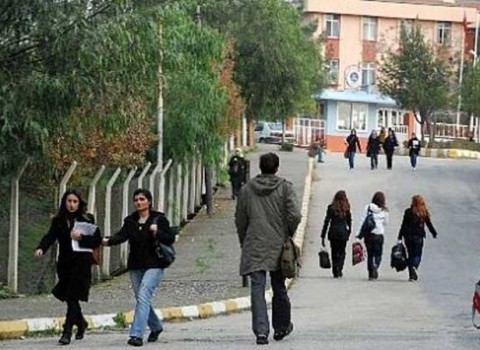 haremlik selamlık uygulaması dinde var mı